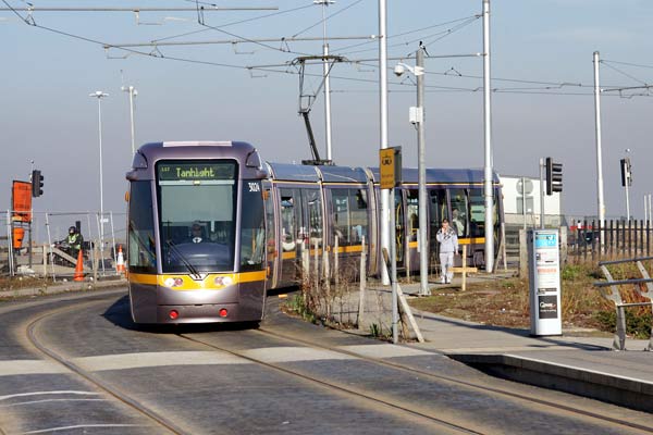 Light rail tram